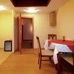 Bed & Breakfast Astor