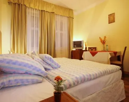 فندق مبيت وإفطار Astor كراكوفيا