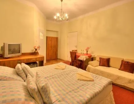 فندق مبيت وإفطار Astor