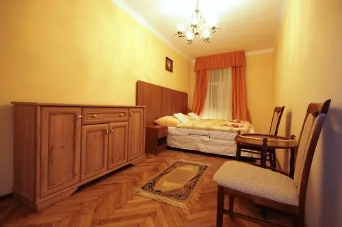 Astor كراكوفيا